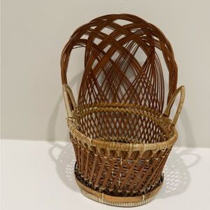Vintage Wicker Bamboo Doll Bassinet. Great condition. 10” L x 10” H x 7.5” W
